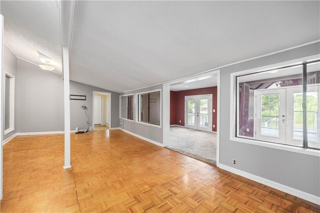 2504 Beacon Street