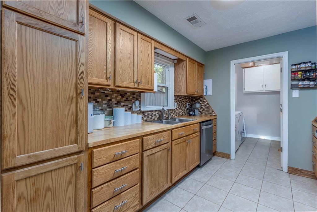 11 Lee Road 509