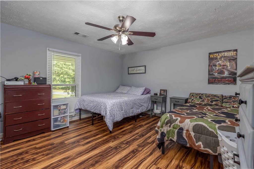 11 Lee Road 509