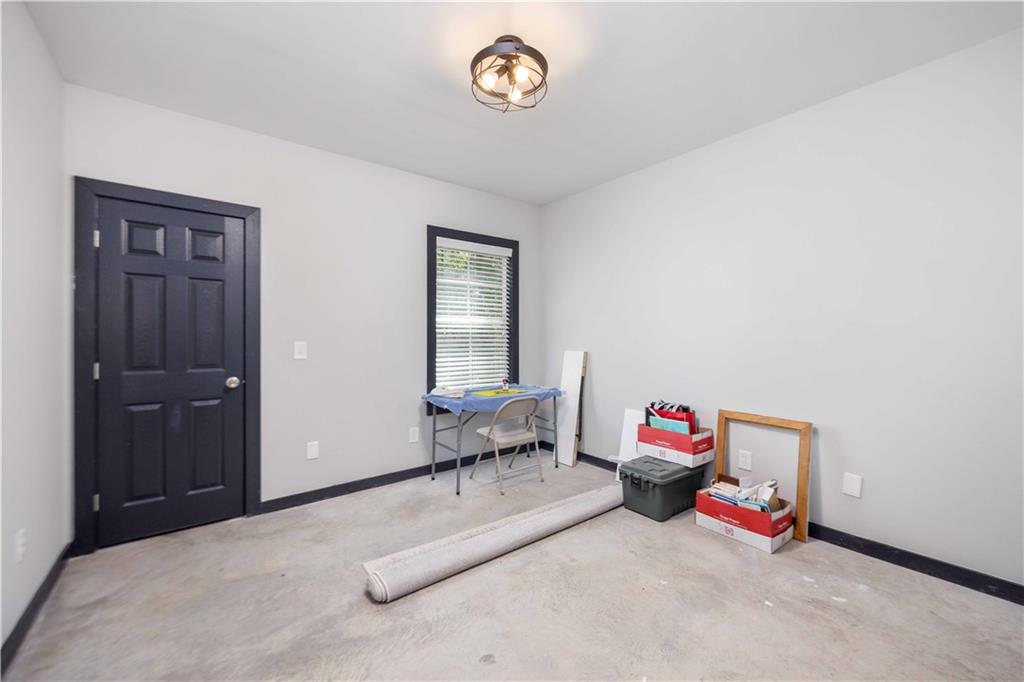 1456 Lee Road 2204