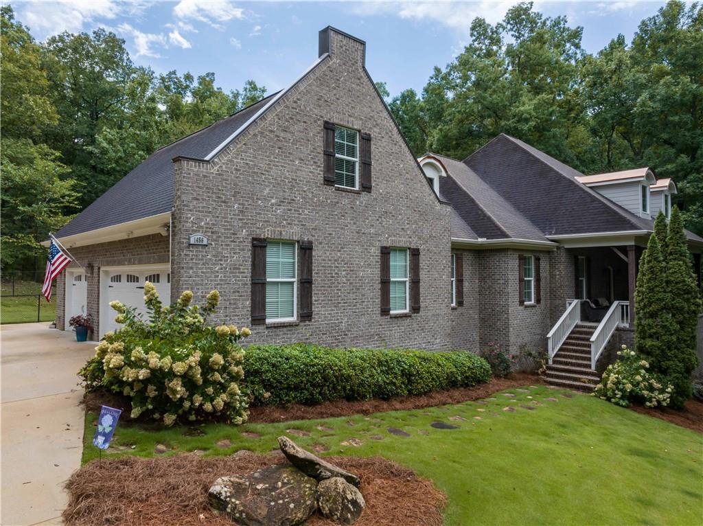 1456 Lee Road 2204