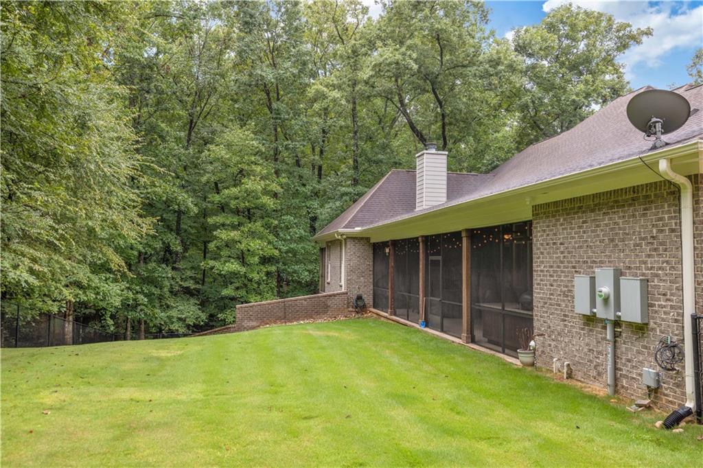 1456 Lee Road 2204