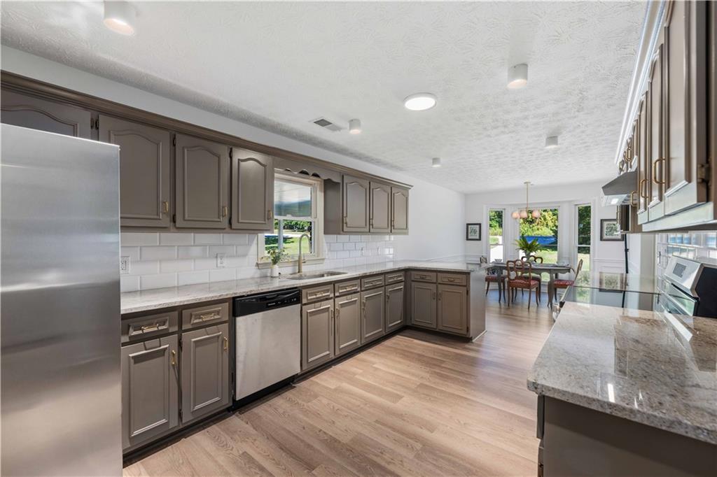 2566 Lamb Road