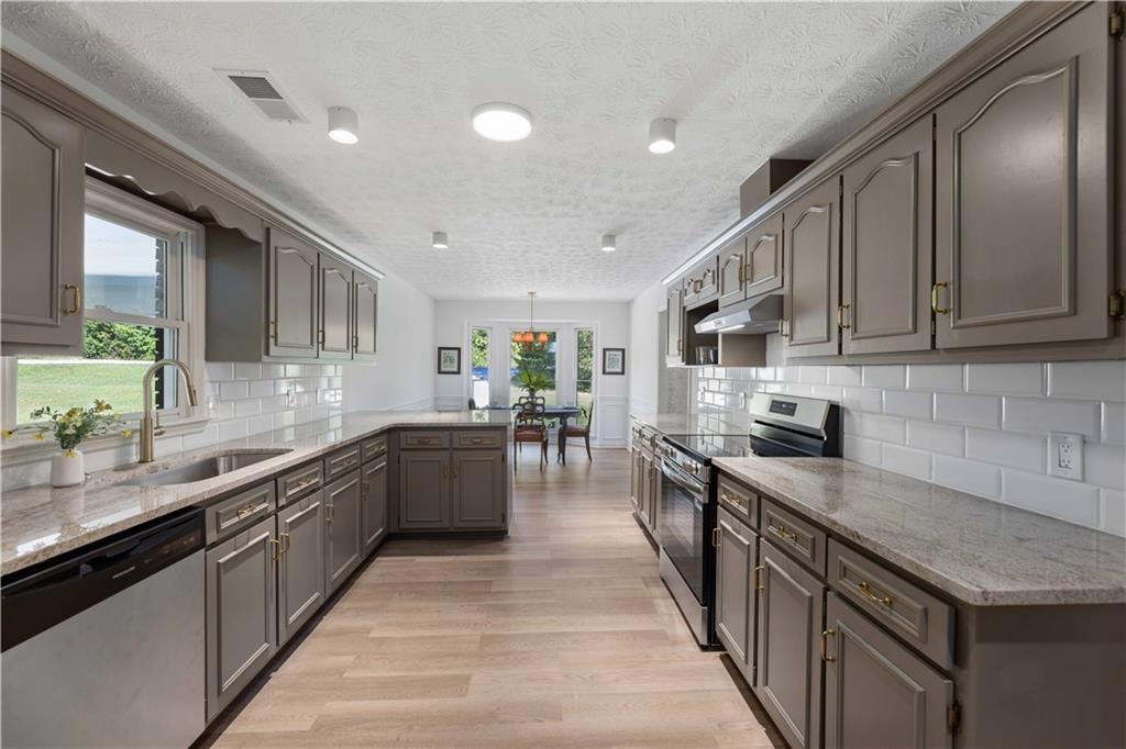 2566 Lamb Road