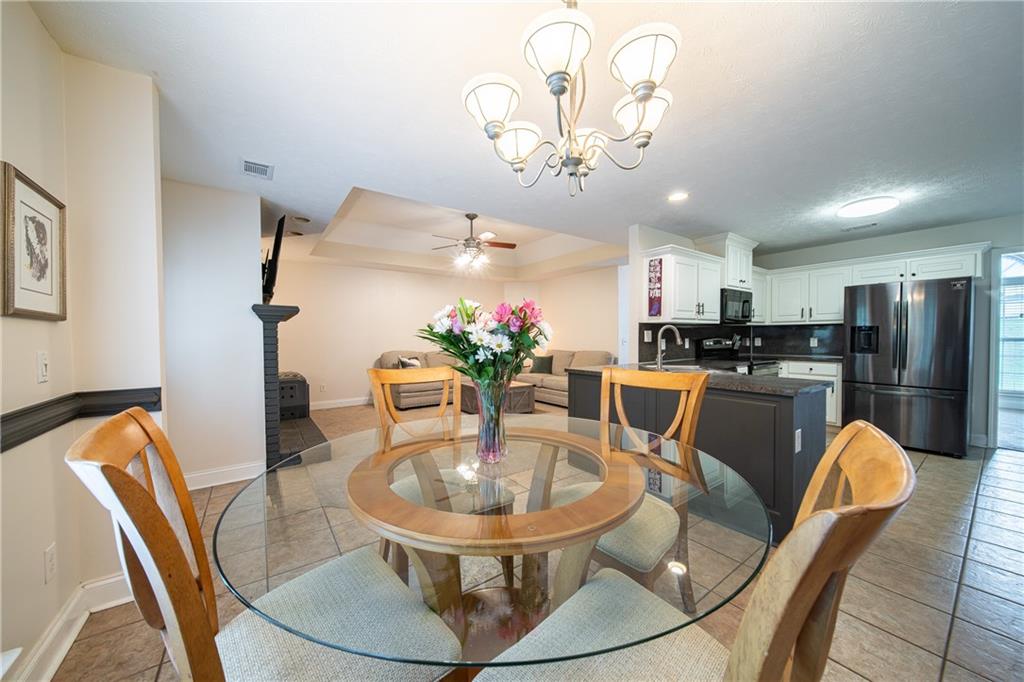 265 Lee Road 2105