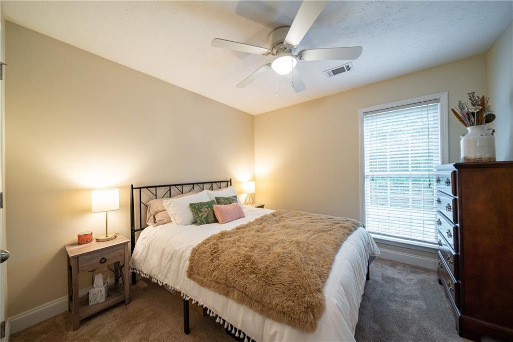 265 Lee Road 2105