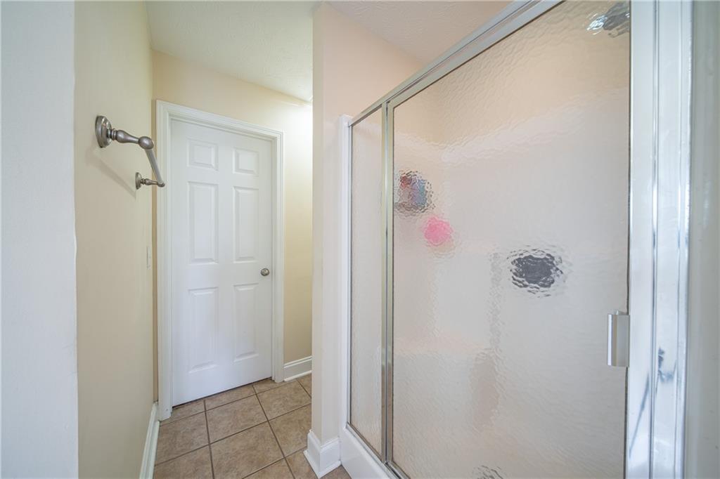265 Lee Road 2105