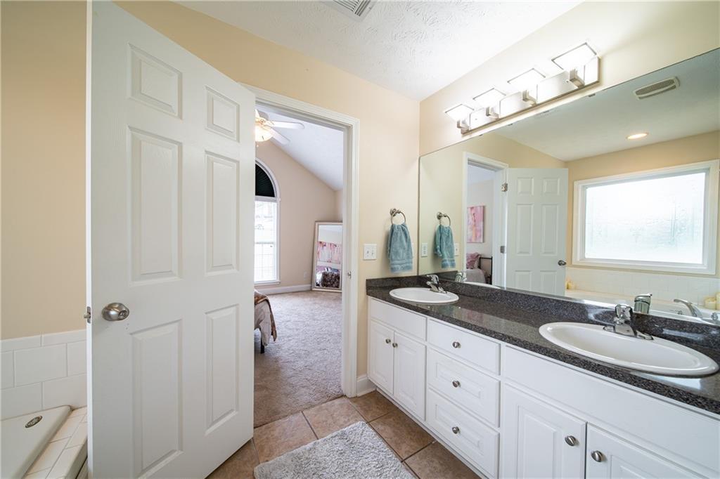 265 Lee Road 2105