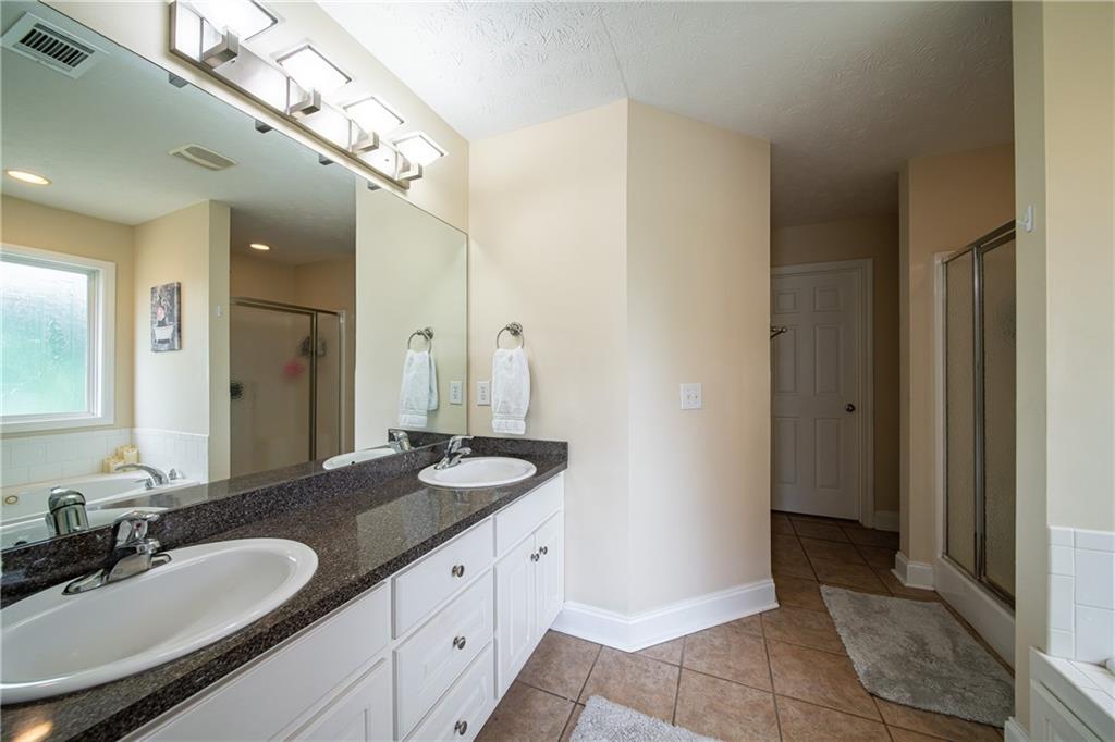 265 Lee Road 2105