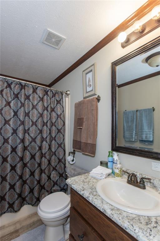 1390 County Road 500