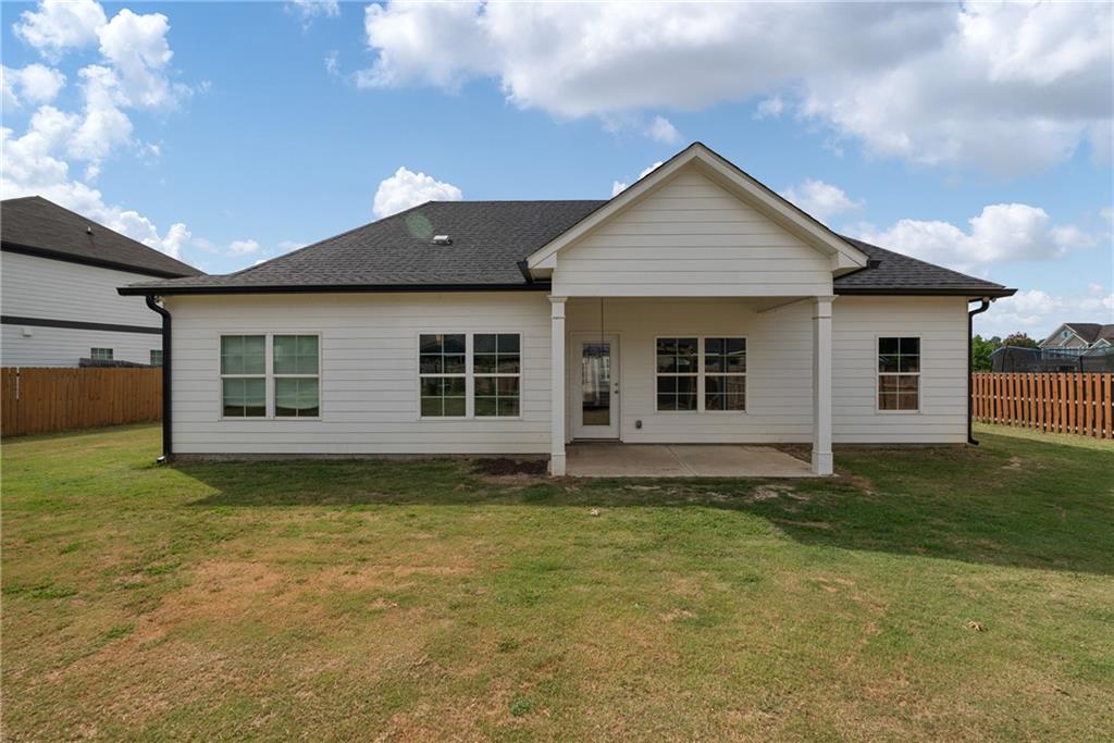3 Trafford Trail