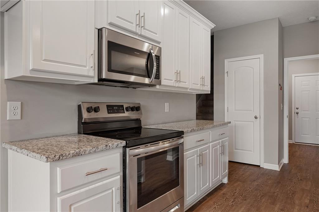 3 Trafford Trail