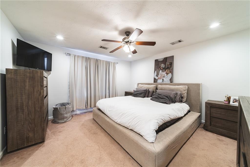 20 Mill Pond Court