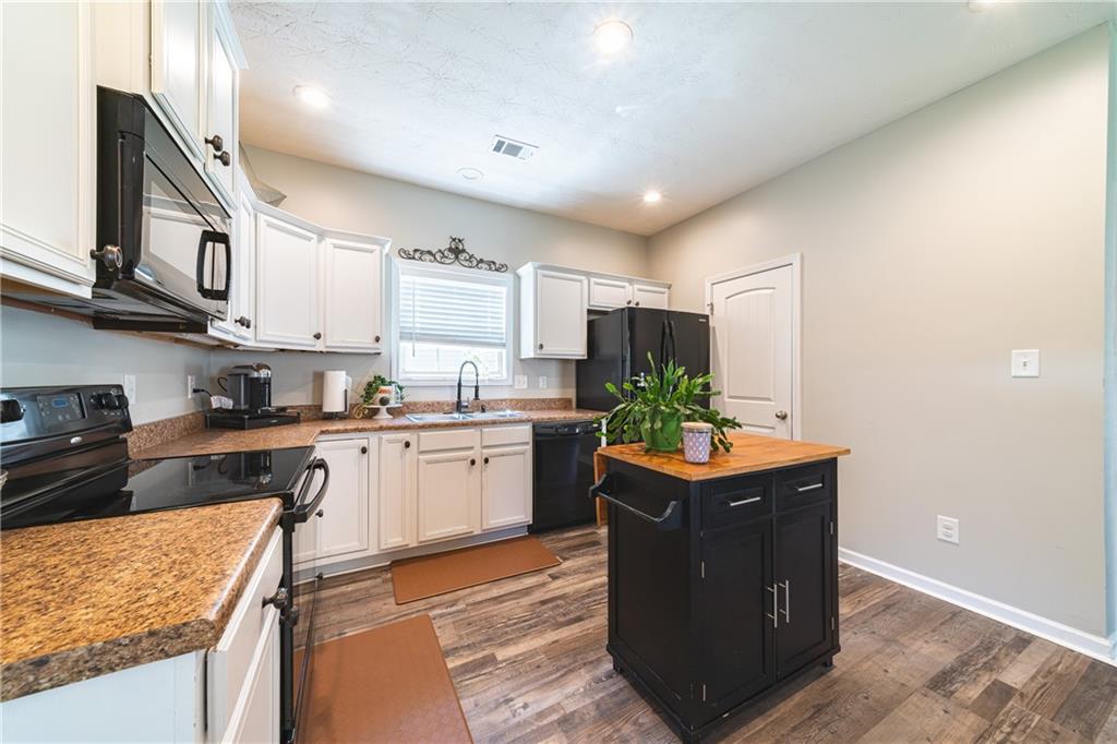 20 Mill Pond Court