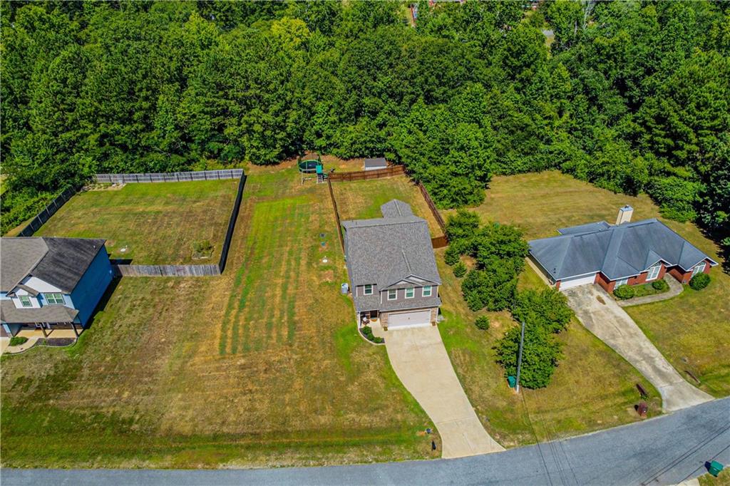 228 Lee Rd 2000