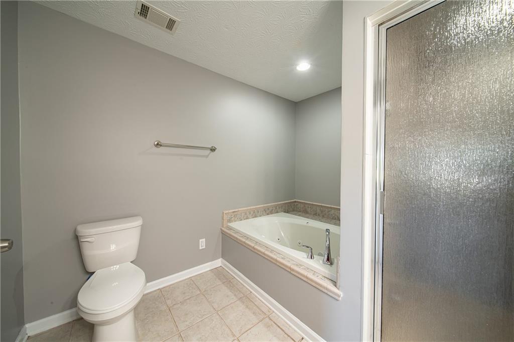 1245 Lee Road 197