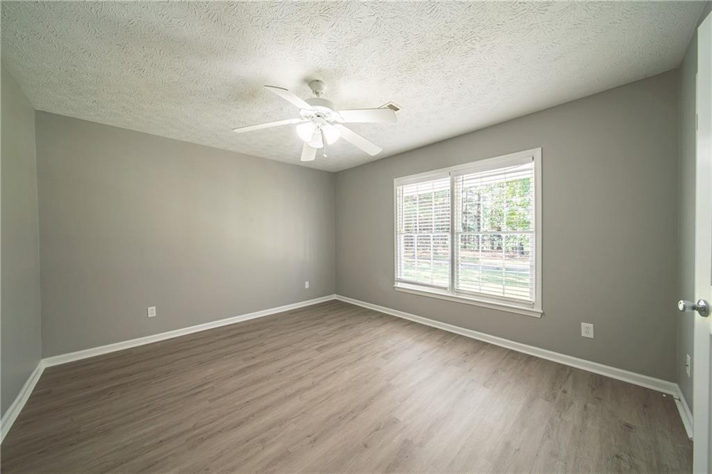 1245 Lee Road 197
