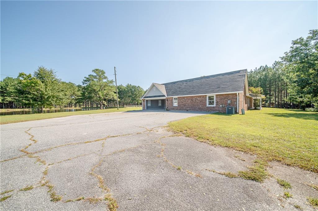 1245 Lee Road 197