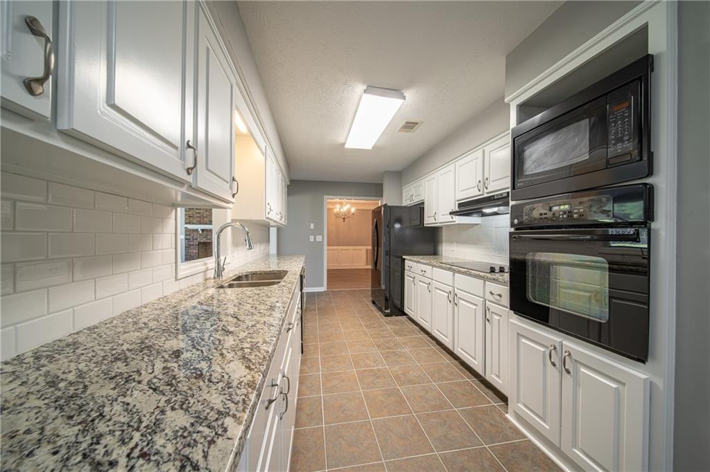 1245 Lee Road 197