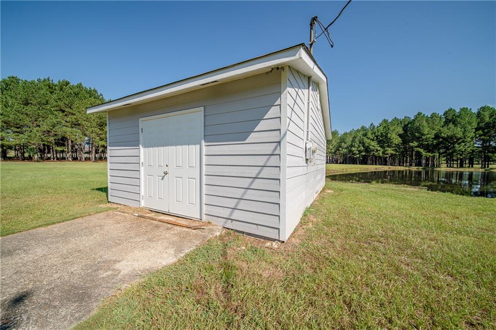 1245 Lee Road 197