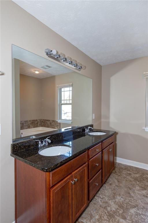 517 Lee Road 2170