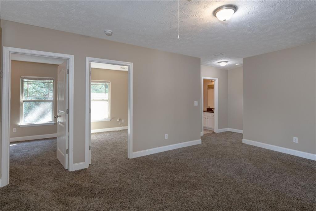 517 Lee Road 2170