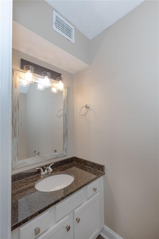 517 Lee Road 2170