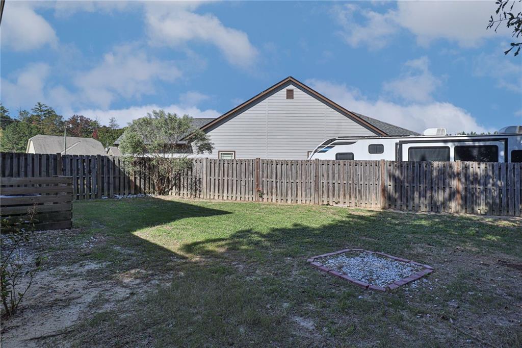 517 Lee Road 2170