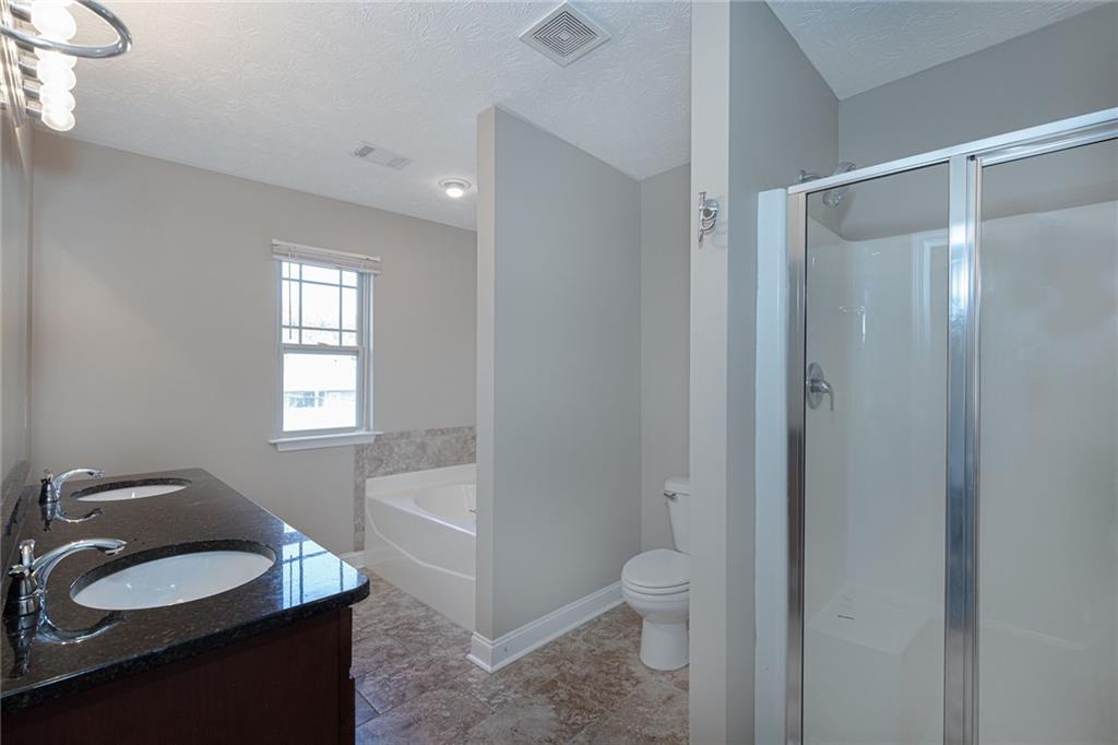 517 Lee Road 2170
