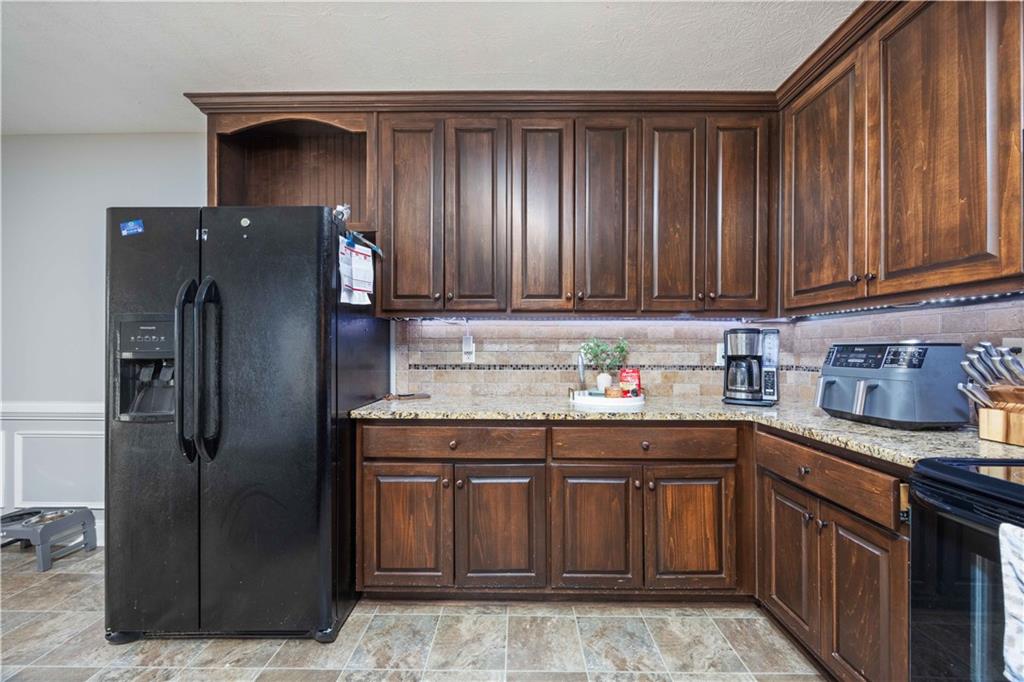 14 Winter Hawk Drive