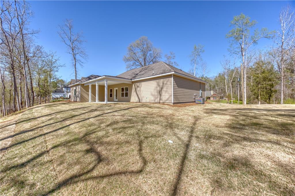 204 Lee Rd 2037 Road