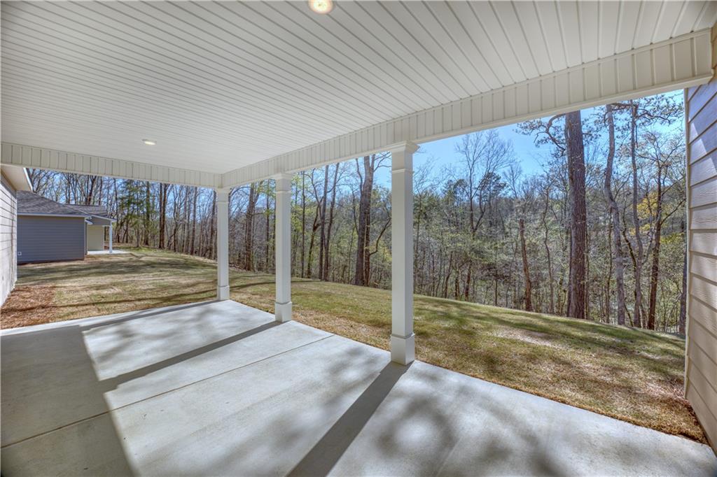 204 Lee Rd 2037 Road
