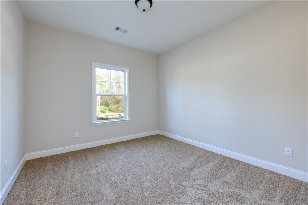 204 Lee Rd 2037 Road