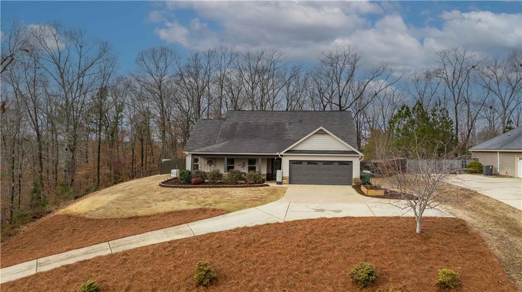 204 Autumn Way