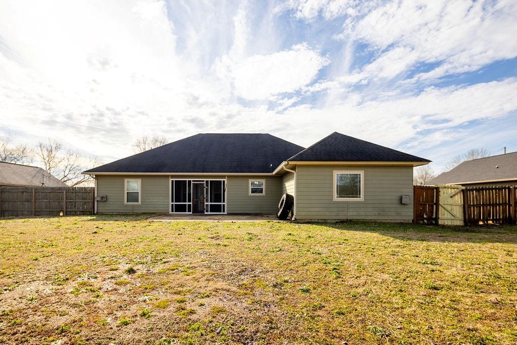 9 Farmboy Court
