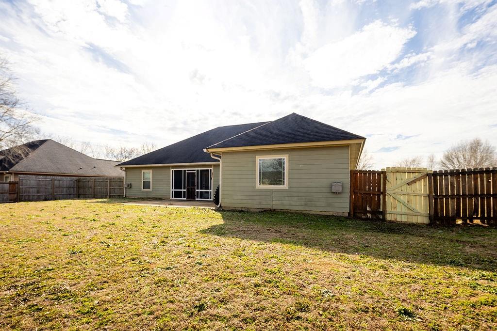 9 Farmboy Court