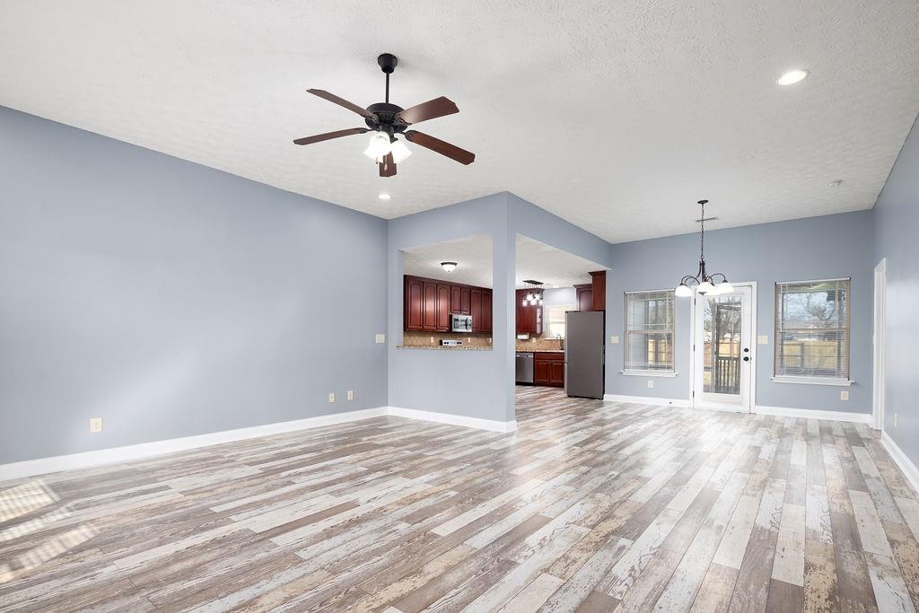 9 Farmboy Court