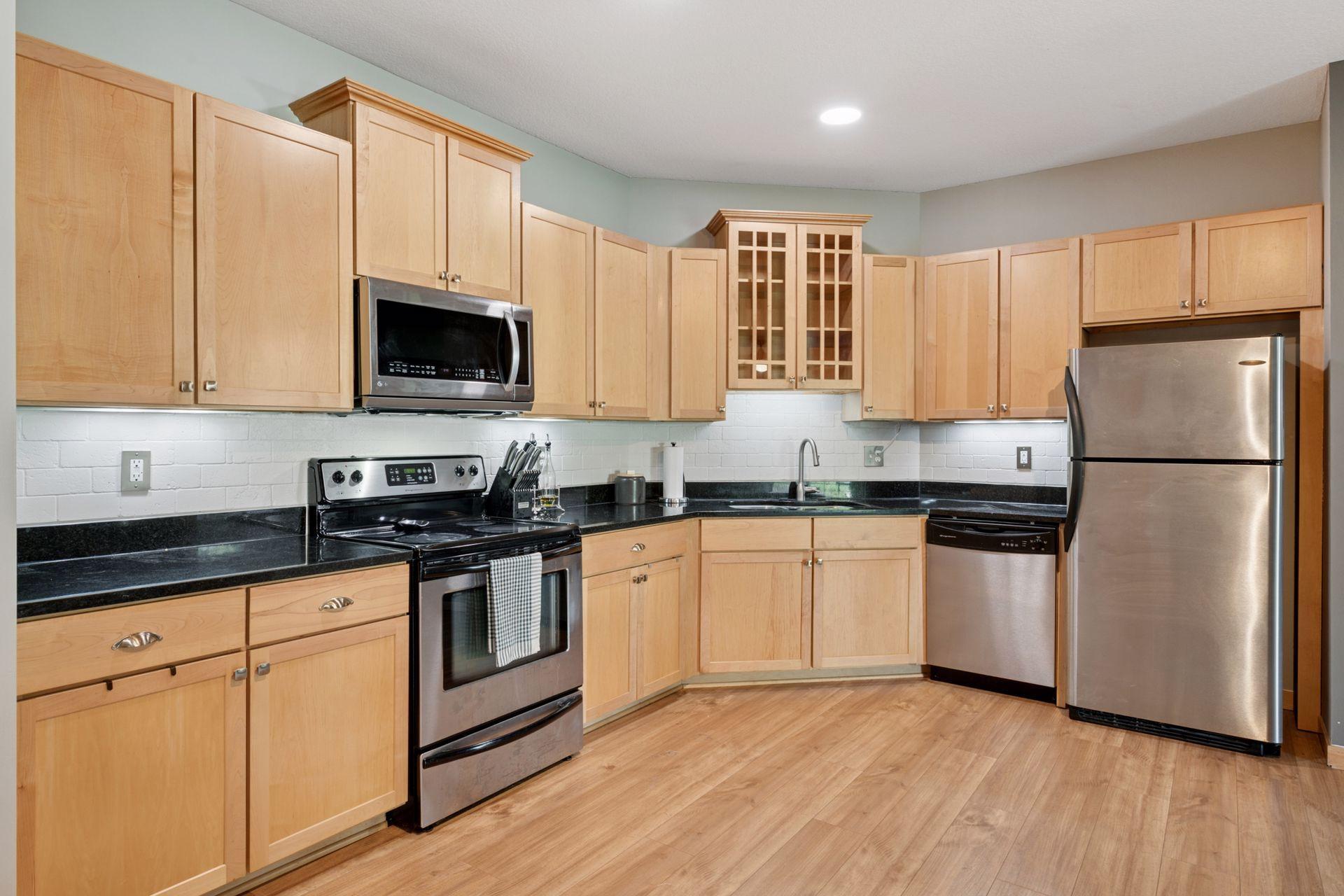 4132 Vernon Avenue S Unit: A103