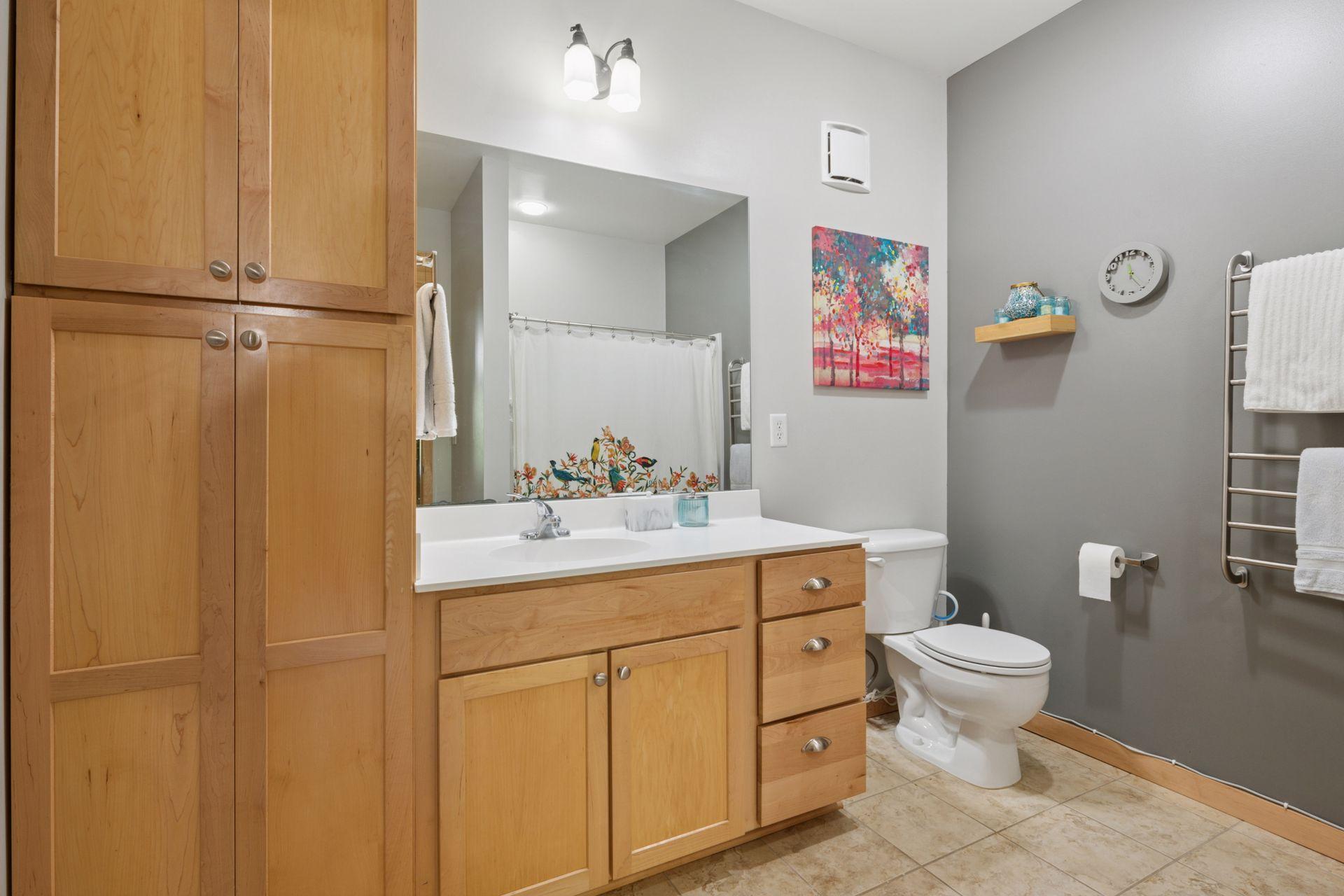 4132 Vernon Avenue S Unit: A103