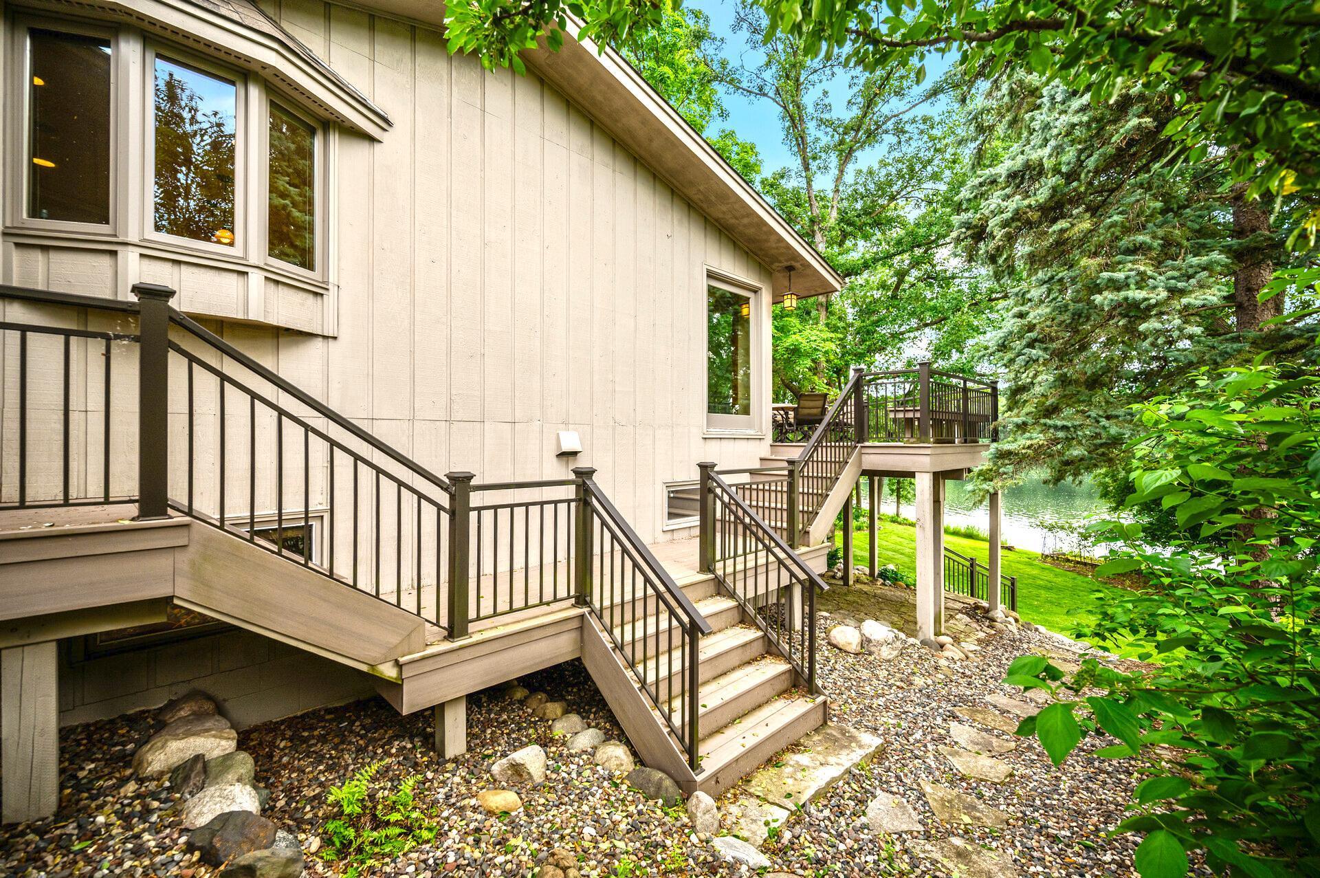 451 Reflection Road