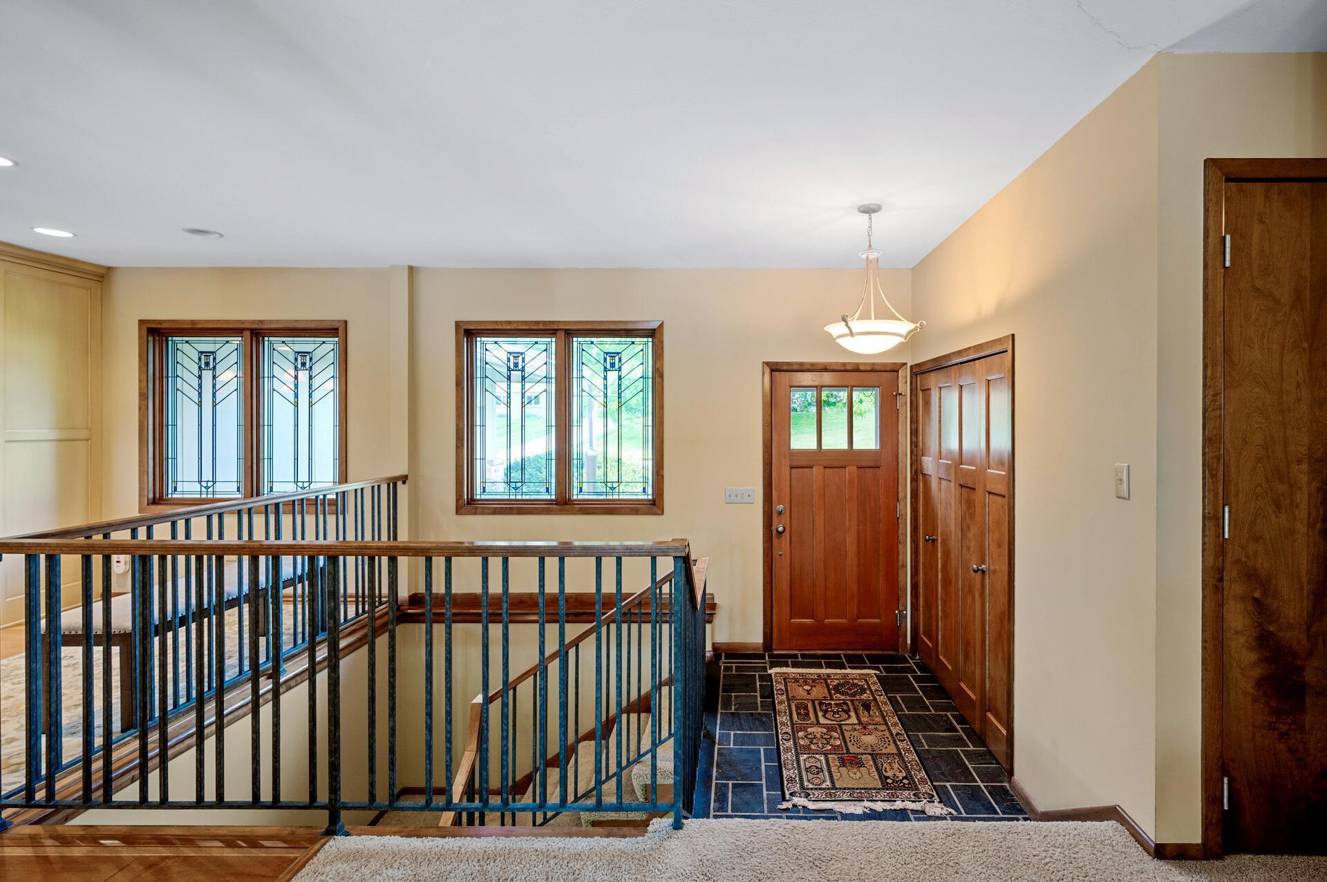 451 Reflection Road