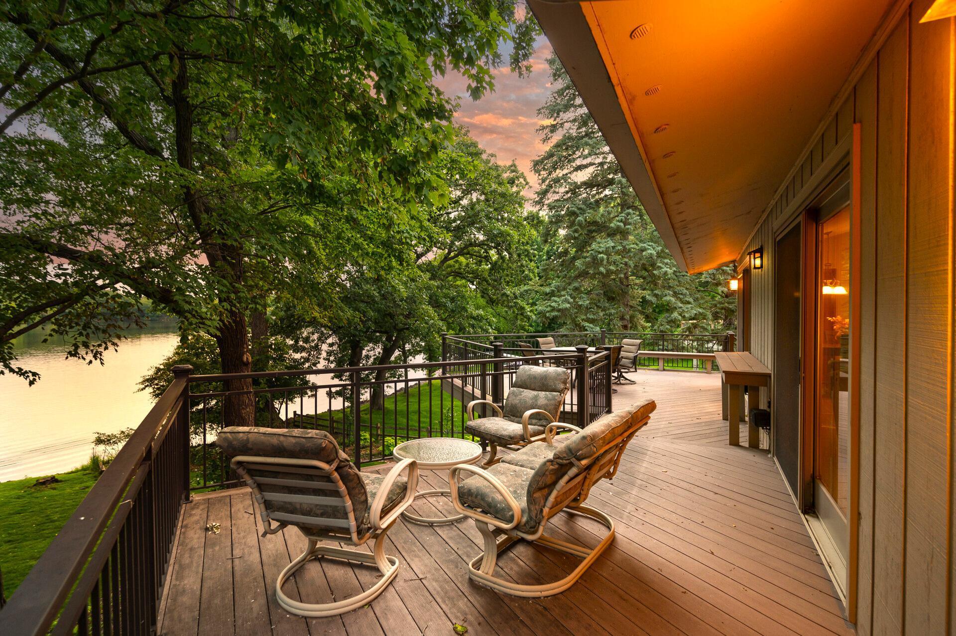 451 Reflection Road