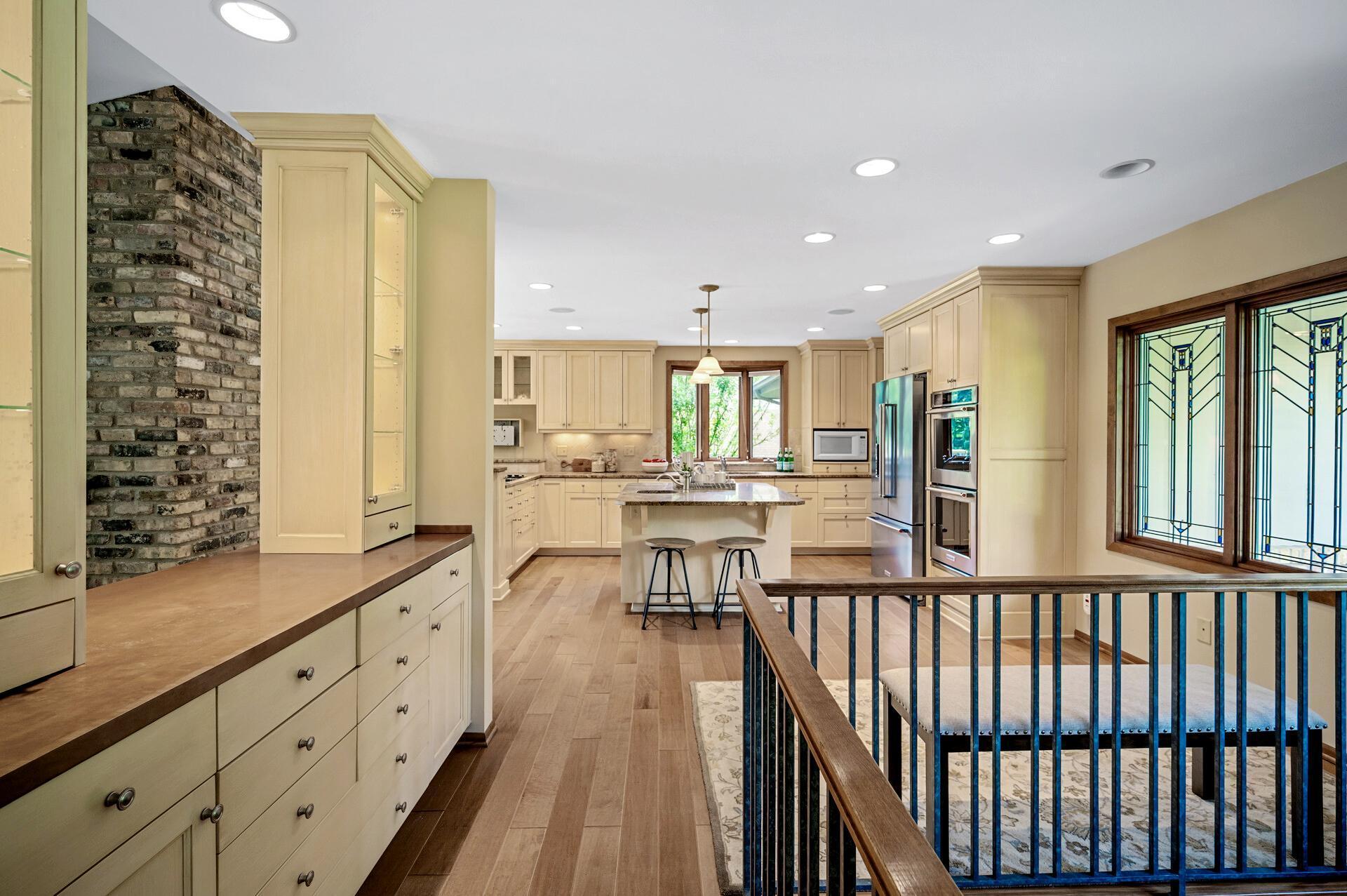 451 Reflection Road
