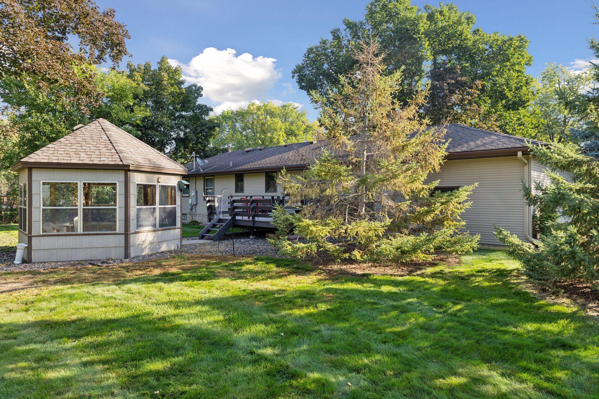 7041 Georgia Avenue N