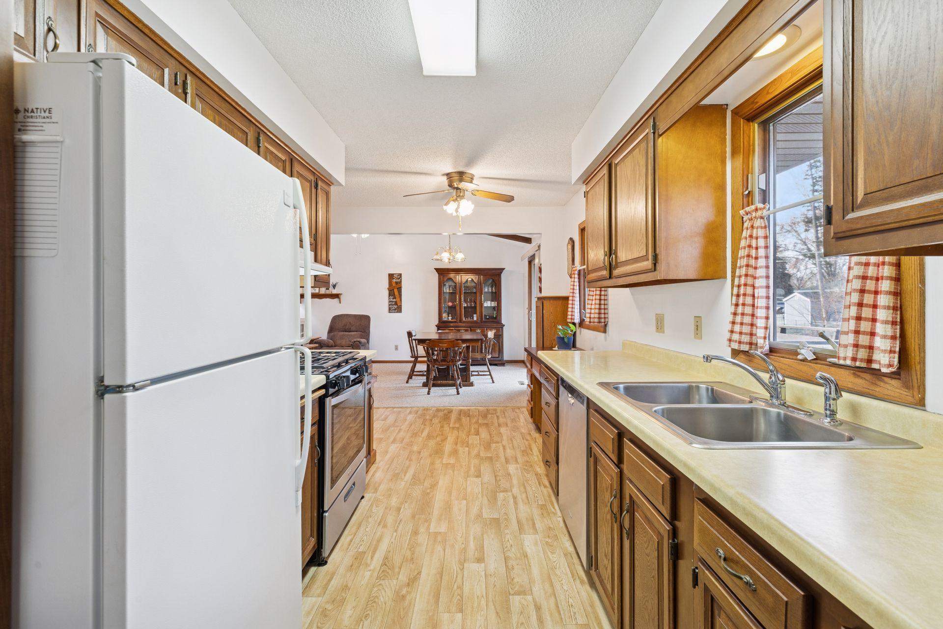 7041 Georgia Avenue N