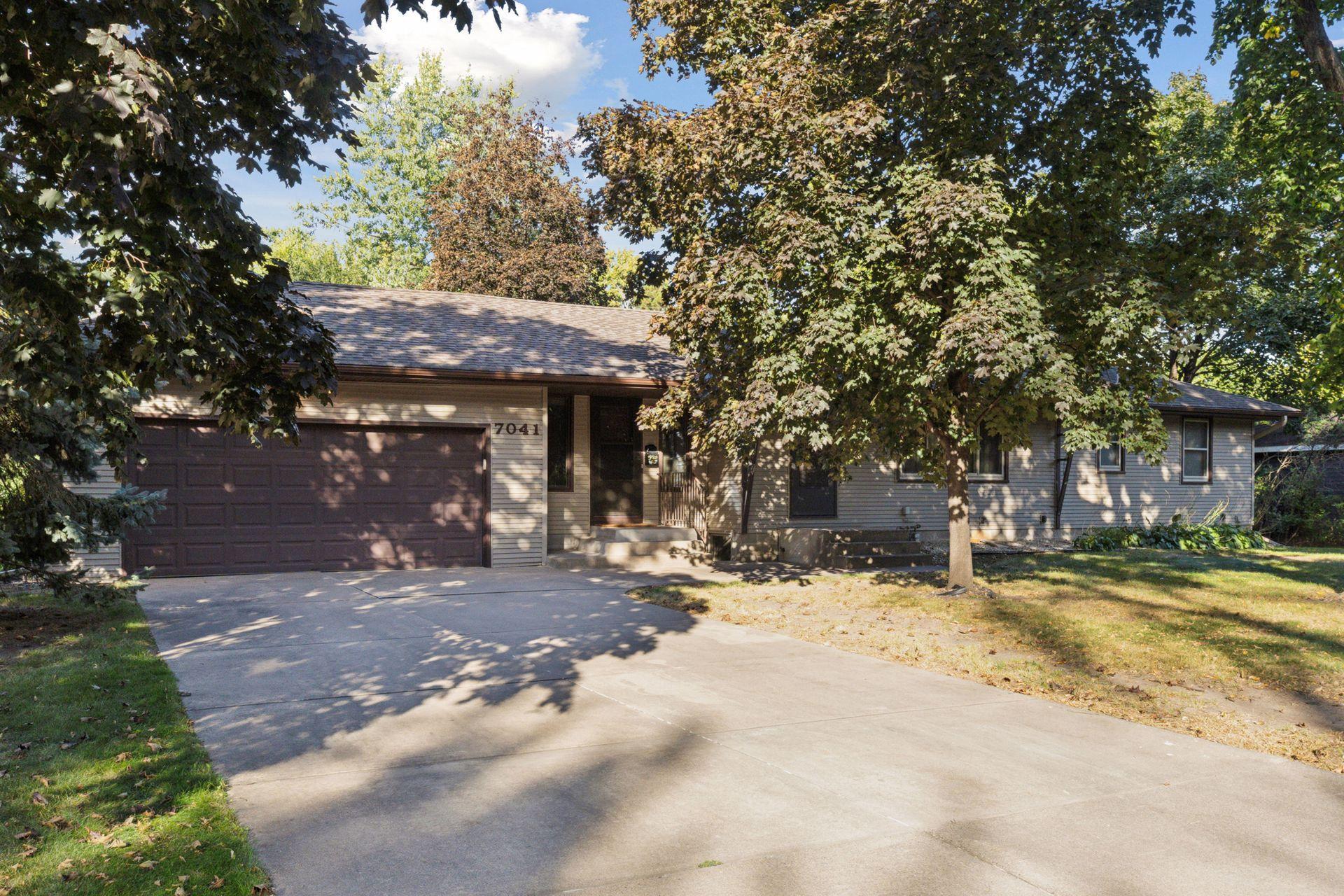 7041 Georgia Avenue N