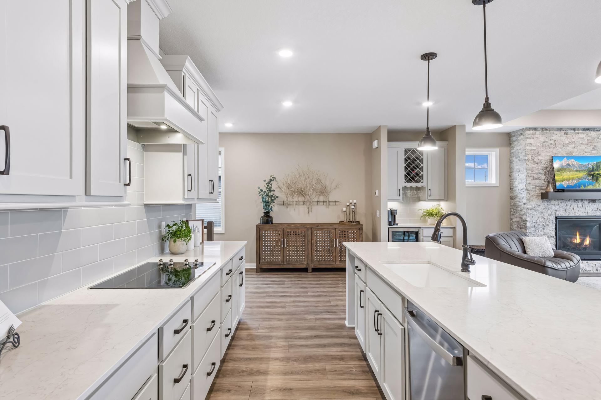 2055 Oakpointe Drive