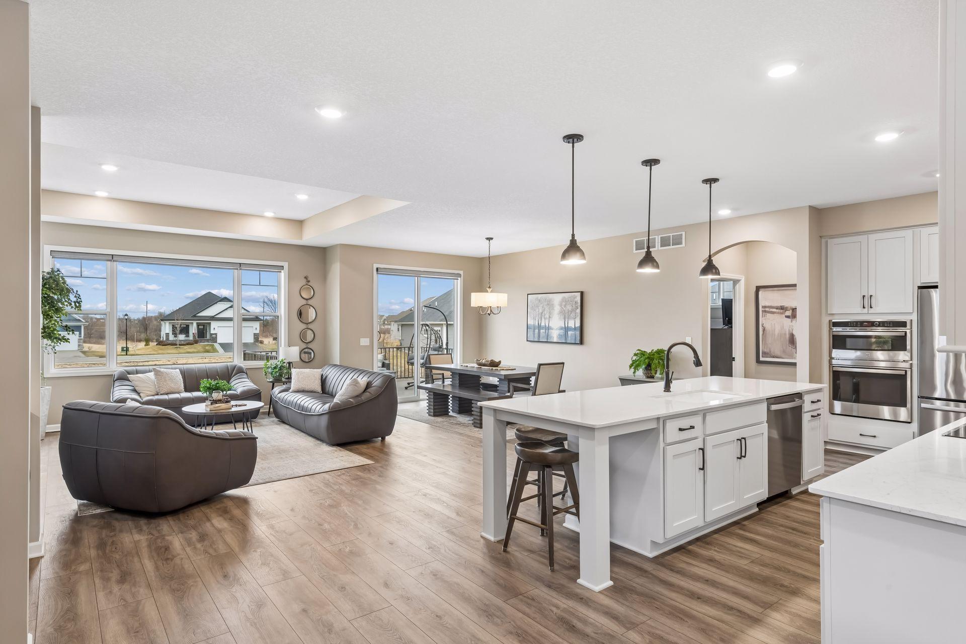 2055 Oakpointe Drive