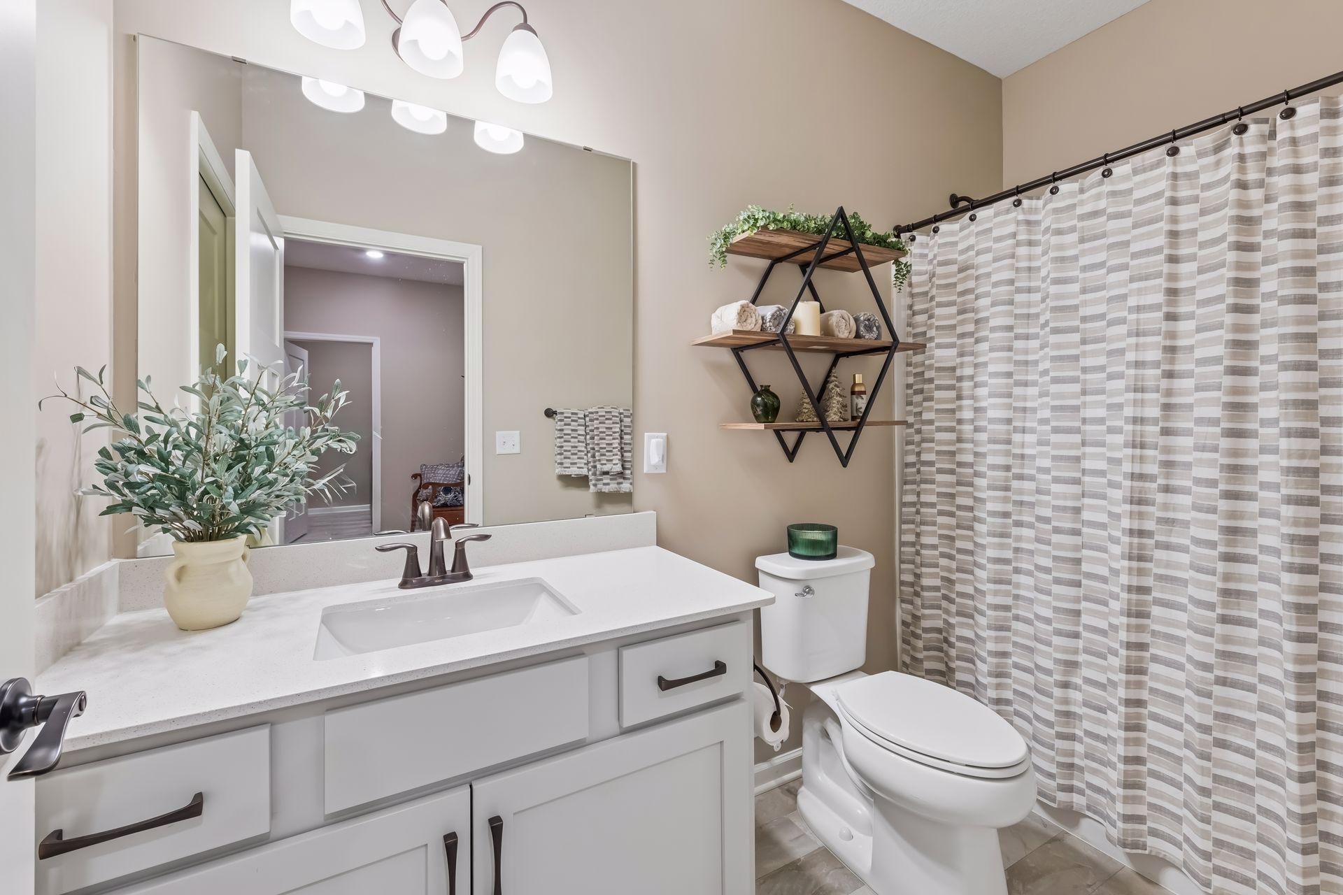 2055 Oakpointe Drive