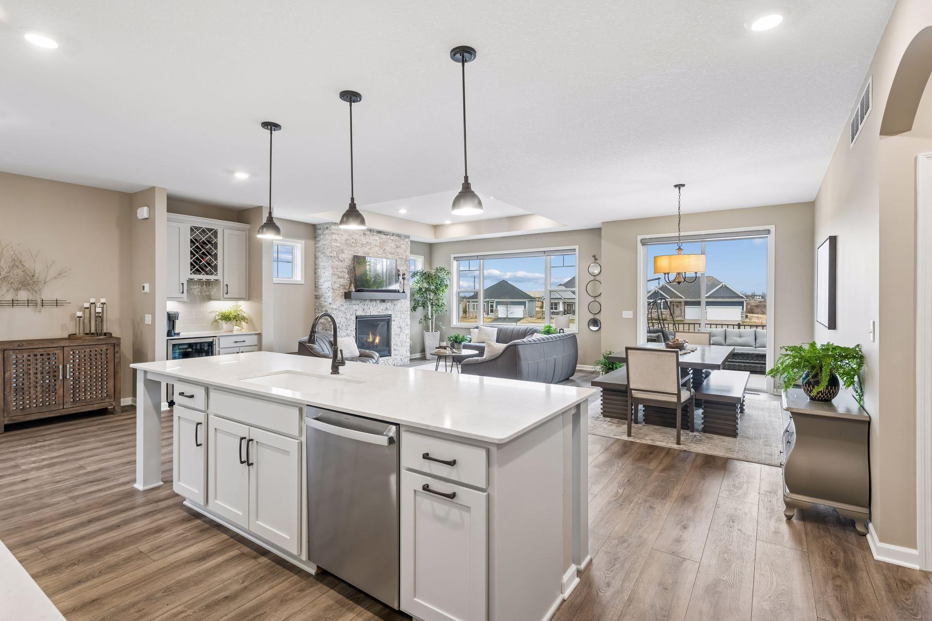 2055 Oakpointe Drive